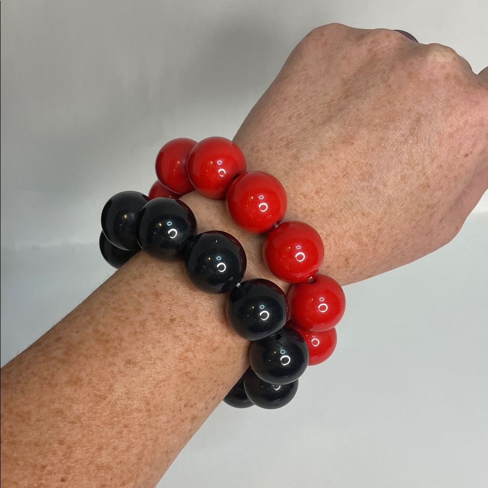 Red and Black Chunky Mod Retro Beaded Bracelets